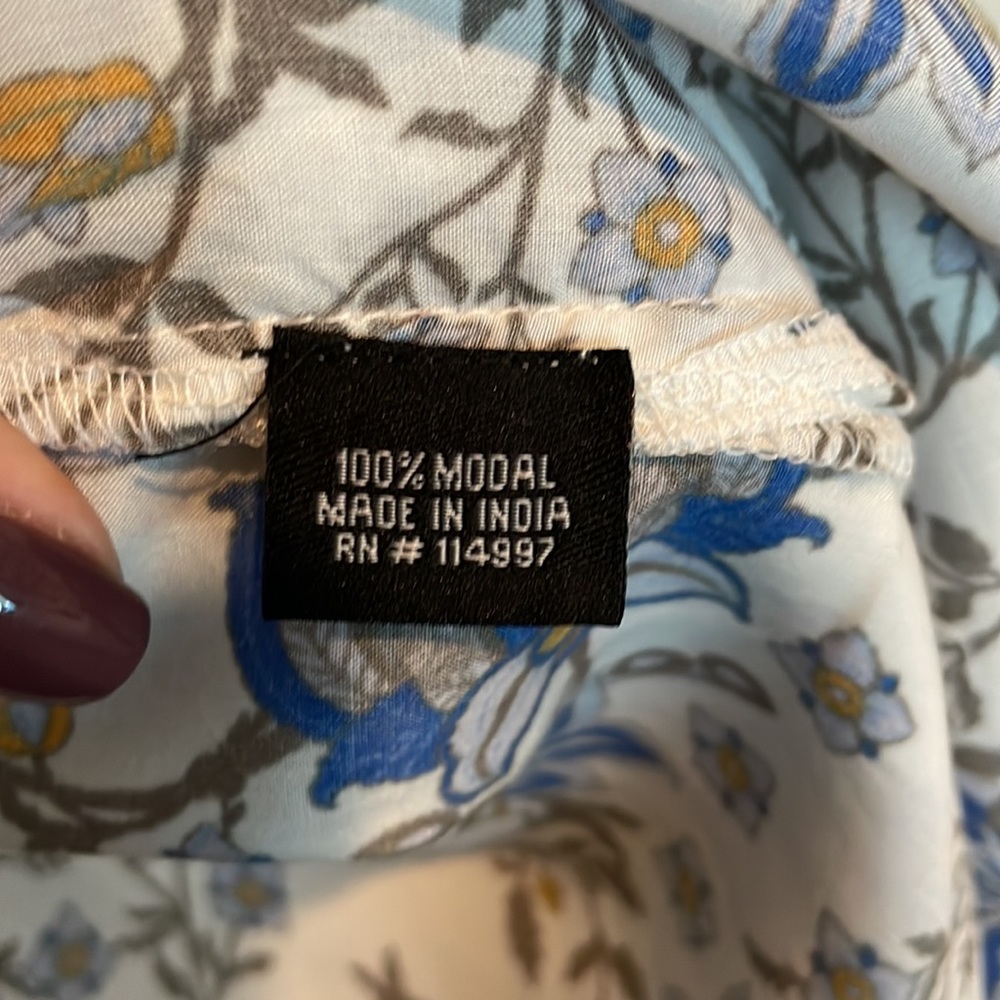 Tolani Mila Floral Wrap One Size - Picture 6 of 11